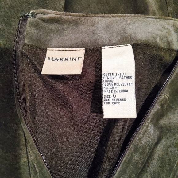 Leather long skirt with jacket - Picture 2 of 8